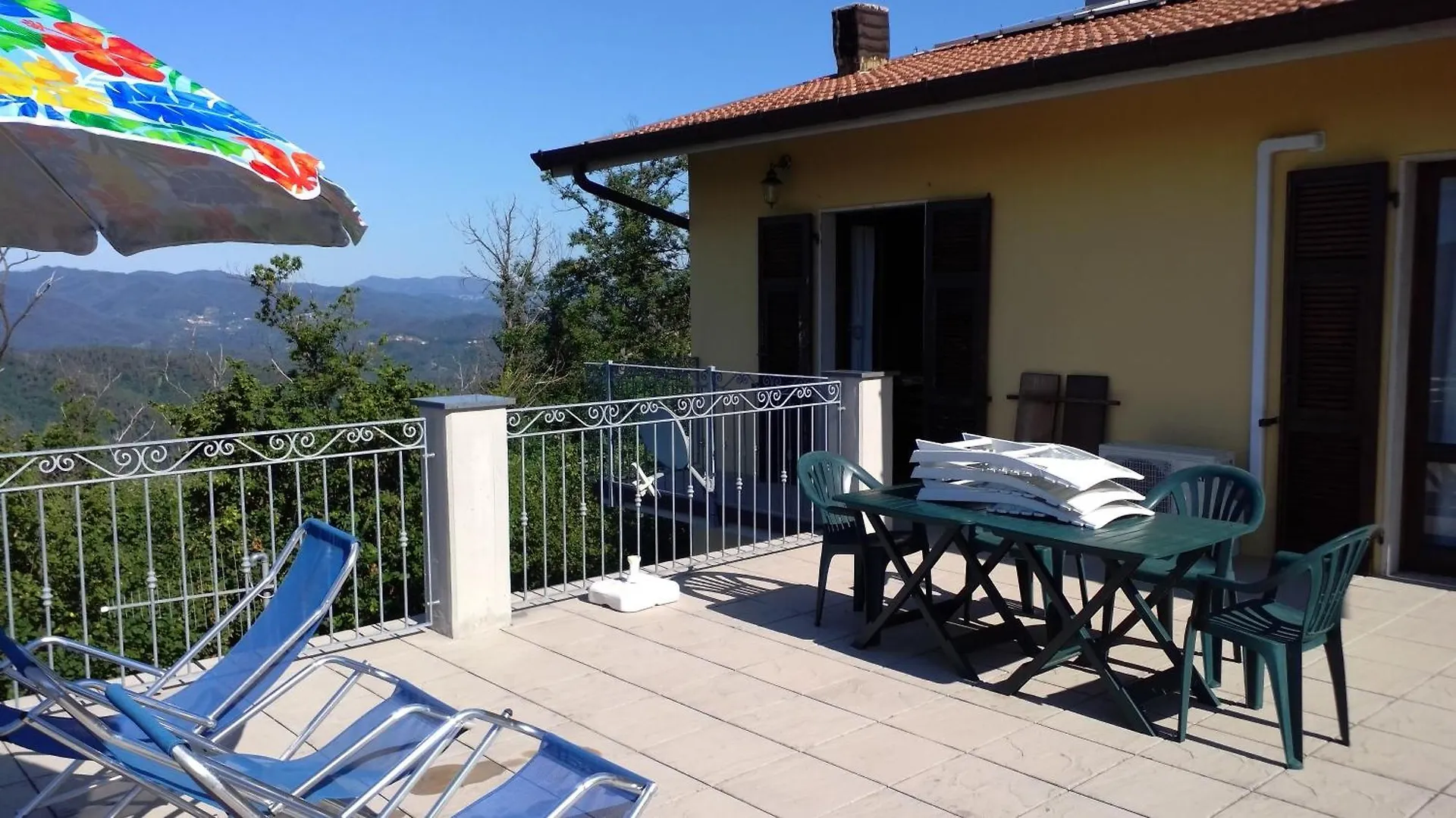 Alojamento de Acomodação e Pequeno-almoço Cinque Terre Tra Il Filo Di Arianna Acomodação com café da manhã Riccò del Golfo di Spezia